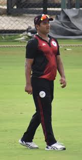 Taking to their official twitter handle, mi wrote, our thoughts go out to piyush chawla who lost his father, mr. Piyush Chawla Wikipedia