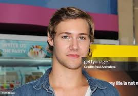 130 Paul Baskin Photos & High Res Pictures