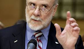 Issa urges firing of Amtrak chief, counsel