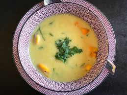 Veloute De Moules Au Curry Recette Par Chef Simon Recette Veloute Alimentation Soupe De Moules