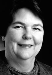 7826 Spring 2002.qxd