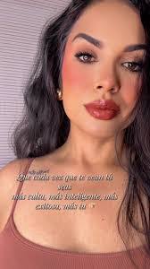 Carla Manriquez's Instagram, Twitter & Facebook