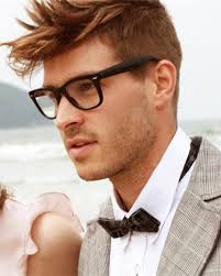 um bom óculos masculino