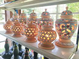 The state of perak (kuala kangsar) is renowned for this type of pottery. Sejarah Warisan Kuala Kangsar Apa Yang Menarik Ieyra Com