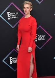 Actor betty gilpin attends the premiere of american gods during 2017 sxsw conference and festivals at vimeo on march 11, 2017 in austin, texas. Pin On Actresses Body Stats