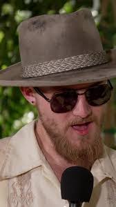 Rhett Lee's Instagram, Twitter & Facebook