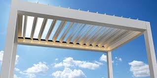Awning worx delivers motorised retractable roof systems, awnings and external fabric blinds and external venetian blinds to brisbane, gold coast and sunshine coast. Is A Retractable Pergola Canopy Better Than Awnings Retractable Pergolas