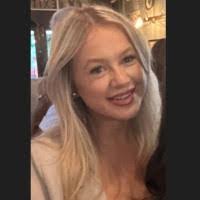 Emily Upton's Instagram, Twitter & Facebook