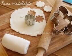 Come creare in casa la pasta modellabile tipo didò in soli 5 minuti! Pasta Bicarbonato Modellabile