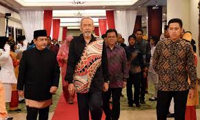 Datuk mustafa idrus alimi is on facebook. Azam Jaya Managing Director Heads List Of Sabah Award Recipients Malaysia Malay Mail