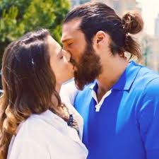 2 852 Me Gusta 31 Comentarios Demet Ozdemir Can Yaman Demet Can Erkencikus En Instagram Demetcan Demet Demetozdemir Demetozdemir Can Candevit Ca