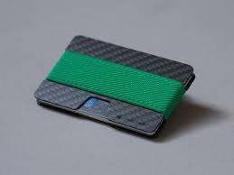 Full customization of 25 customized real carbon fiber business cards. N Wallet Carbon Fiber 07 Light Green Elephantwallet