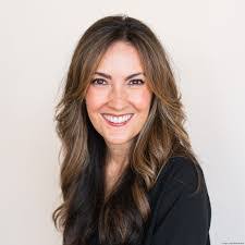 Michelle Voss's Instagram, Twitter & Facebook