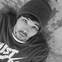 Aaron Crowe (croweparkour90)