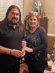 Aus wikipedia, der freien enzyklopädie. Bat Clopote De NuntÄƒ De Peste Ocean Gheorghe Gheorghiu È™i A Intalnit Aleasa Inimii Evenimentul Zilei