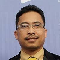 40+ “Ahmad Najib” profil
