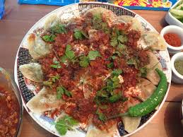 Afghan Food Ashak Puff Pastry Filled With Leeks Korma Kofta Minced Lamb In Tomato Sauce With Lentils Yogurt With Afghanistan Food Afghan Food Recipes Food