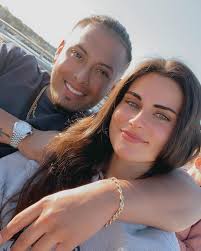 Johnny Escobar (@_thelifeofesco_) • Instagram photos and videos