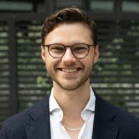 Jonathan Devries's Instagram, Twitter & Facebook