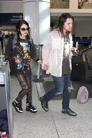 She was named after the vaselines guitarist frances mckee. Frances Bean Cobain Marries Without Telling Mom Courtney Love Glamour