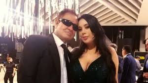 Talento dedicado a la comedia. Ks1zocrqnsxi M