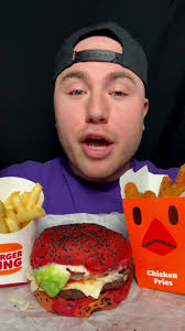 Burger King Spider Verse Whopper 🍔 this defintiely gets the Chows stamp of  approval 🤝 TAG @Burger King ‼️ #asmrmukbang #mukbang #asmreating  #burgerking #spidermanwhopper