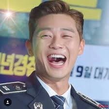 Also a handsome one yet still single, waiting for his next dramas ❤. Facebook