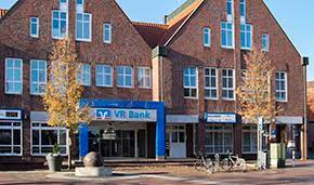 Aufgrund der aktuellen lage kann es bei den öffnungszeiten ihrer bank zu einschränkungen und abweichungen. Vr Bank Oldenburg Land Eg Bewertungen Offnungszeiten Artikel Gemeinwohlbilanz