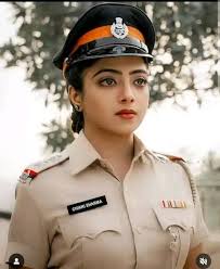 Puchki or #Malhar, Who "cop look" did you like the most ? #YehTeriGalyaan  #TujhseHaiRaabta #ZeeTV