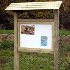 Vitrine Exterieure Bois Sur Pieds Affichage Exterieur Bois Autoclave Vitrine
