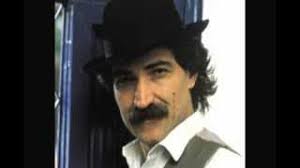 Belchior:Desapego de tudo ou Drama Pessoal? Precisa de ajuda (ou nós é que  precisamos?)