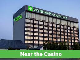 Book hotels and other accommodations near niagara falls state park, american falls, and bridal veil falls today. Wyndham Garden At Niagara Falls 110 2 1 0 Updated 2021 Prices Hotel Reviews Ny Tripadvisor