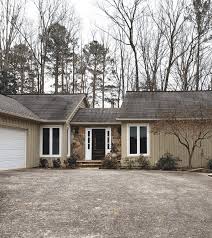 Whether brushed or rolled, the paint hides lap marks very well. Best Roswell House Painting Free Estimates 770 928 8700