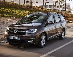 Aer conditionat cu reglare manuala, proiectoare de ceata, inchidere centralizata, iluminare portbagaj, radio 2 din 2x15w mp3, priza jack, usb, bluetooth si asistenta la plecarea. Dacia Logan Mcv Stepway 2017 Uk Price And Specs Revealed Express Co Uk