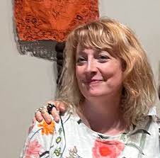 Francine Weiss's Instagram, Twitter & Facebook