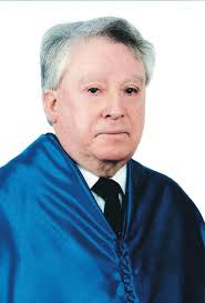 Profundo dolor por el óbito del profesor de la USC Adolfo Rodríguez  Rodríguez