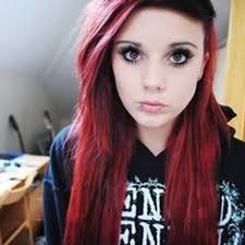 Talia Hamilton (@VampyBite)