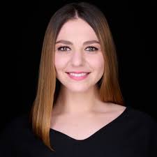 7 years ago today, I received my master's degree from Florida International  University an achievement I was extremely proud of. I worked full-time as  an entrepreneur, consulting other businesses…