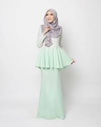 Learn more about malaysian baju kurung below. J Labella Atelier Ready Made Designer Muslimah Contemporary Dresses Jubah Collections Arabelle Elisa Eikelle Collection Arabelle Peplum Mint Green