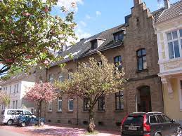 Du suchst nach einer auszeit vom stressigen alltag und möchtest einfach mal abschalten? Datei Witten Haus Meesmannstrasse 74 76 Jpg Wikipedia