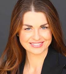 Donna Lancaster's Instagram, Twitter & Facebook