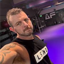 It was nice to be kicking the footy this morning with these two great men  🏉 I particularly enjoyed the goal kicking challenge at the end 😉