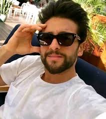 Can someone still be a narcissit even if they say they were afraid they  were one and their therapist told them that a real narcissit wouldn't worry  about that?