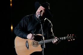 Chart Chronicles In 2007 Garth Brooks Broke A Week Old Record