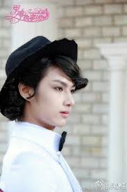 SEVENTEEN's Jun becomes a vampire for Chinese web drama "Intouchable"  trailer