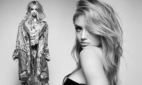 Save this story for later. Leni Klum 16 Shows Off Her Model Credentials In Stylish Solo Shoot Daily Mail Online