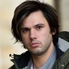 Orelsan.lnk.to/tour réalisé par orelsan chef op Orelsan Tot 2021 Rapper Opfer Eines Infamen Geruchts Mediamass