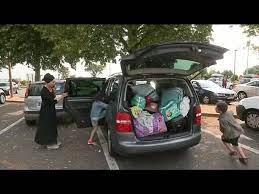 Les guides des aires de les aires gratuites ou non, les parkings, les lieux agréables, les campings, les aires d'autoroutes, de l'association fattore amico cesse son activité le 31 décembre 2017. 1ere Vague De Vacanciers Sur Les Aires D Autoroute Youtube