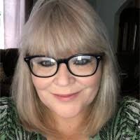 200+ "Dominiak" profiles