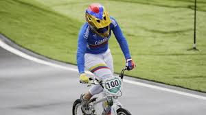 Tokio 2020 colombiana mariana pajón intimida en inicio del bmx en tokio 2020. Aar4g9cvm8lcxm